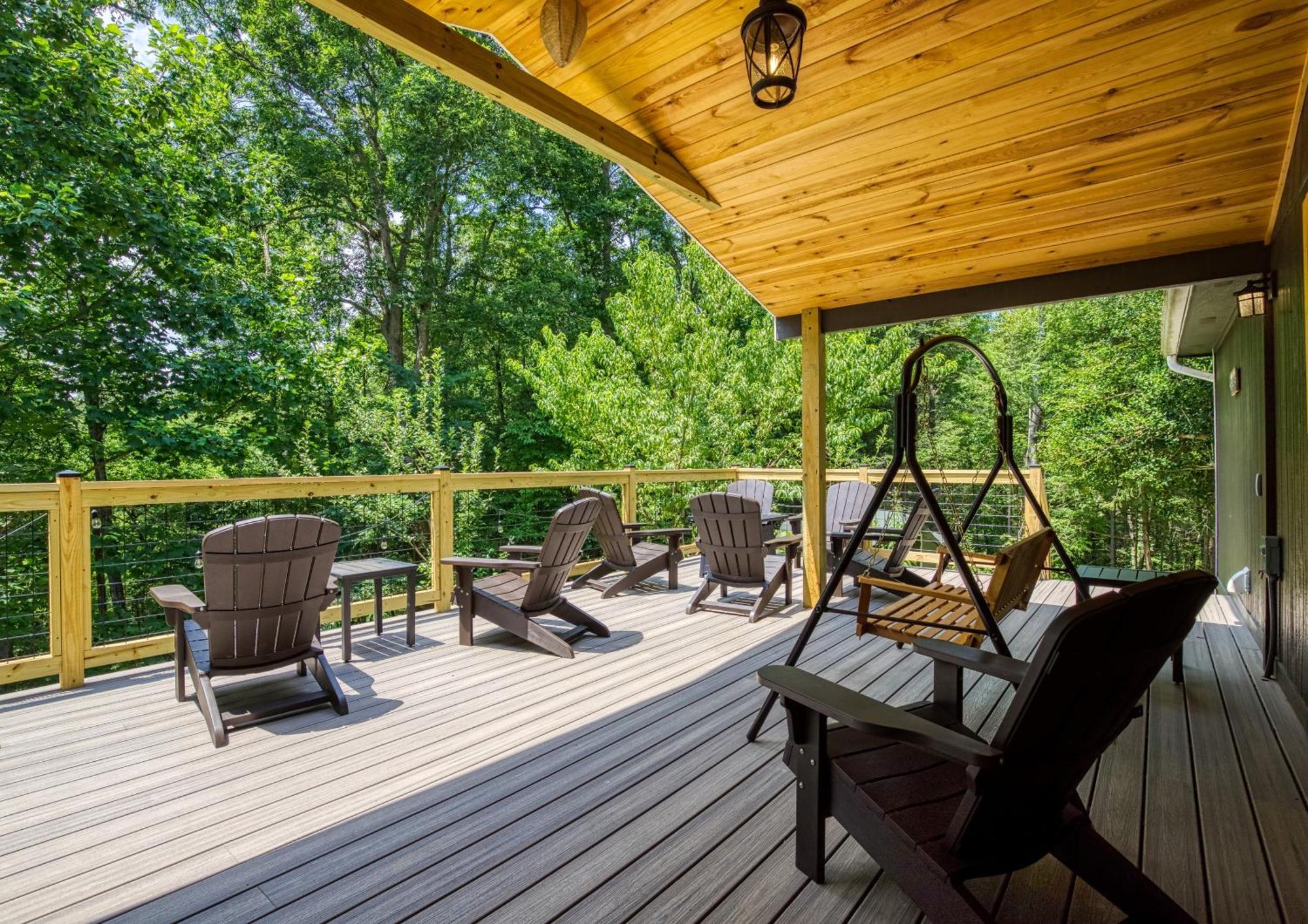 Whispering Winds, Hot Tub, Game Room, Wifi, 1089 Free Tickets Each Paid Day, Dollywood And More Gatlinburg Luaran gambar