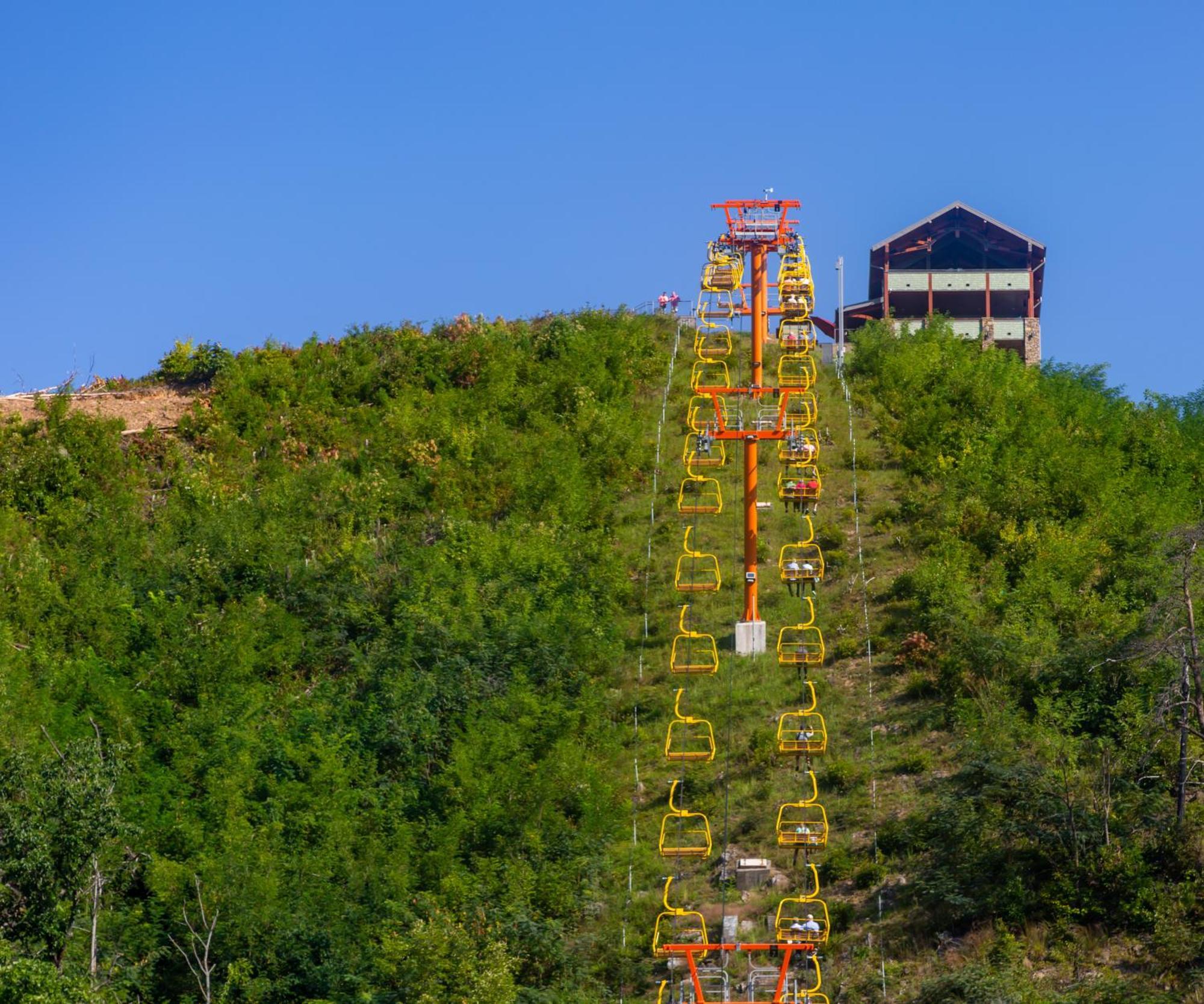 Whispering Winds, Hot Tub, Game Room, Wifi, 1089 Free Tickets Each Paid Day, Dollywood And More Gatlinburg Luaran gambar